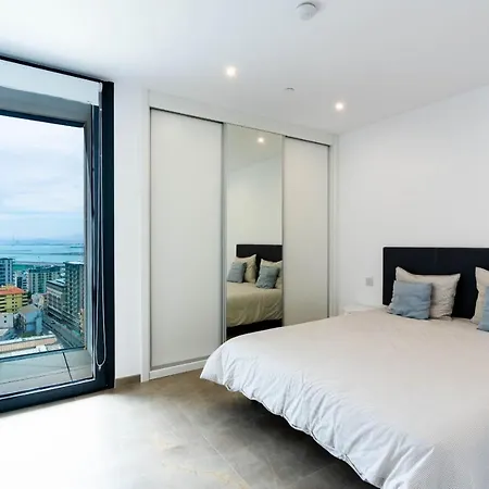 E1 Penthouse-hosted By Sweetstay Apartment Gibraltar
