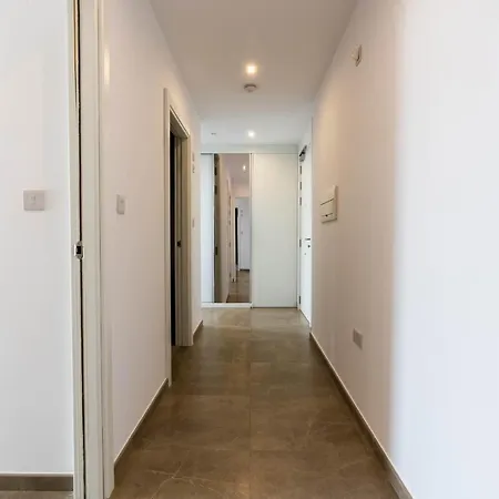 Apartment E1 Penthouse-hosted By Sweetstay Gibraltar